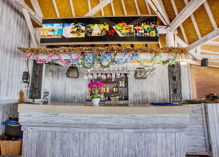 Resort Bay Shore Huts Nusa Lembongan