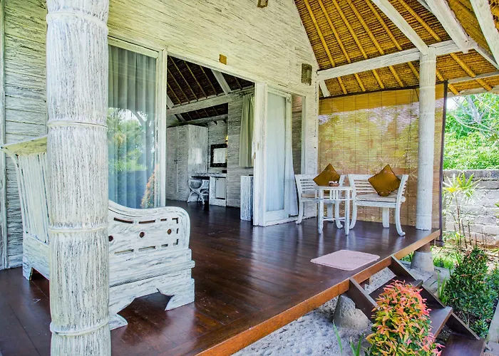 Resort Bay Shore Huts
