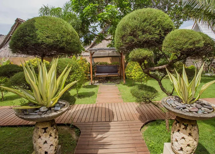Bay Shore Huts Resort Nusa Lembongan