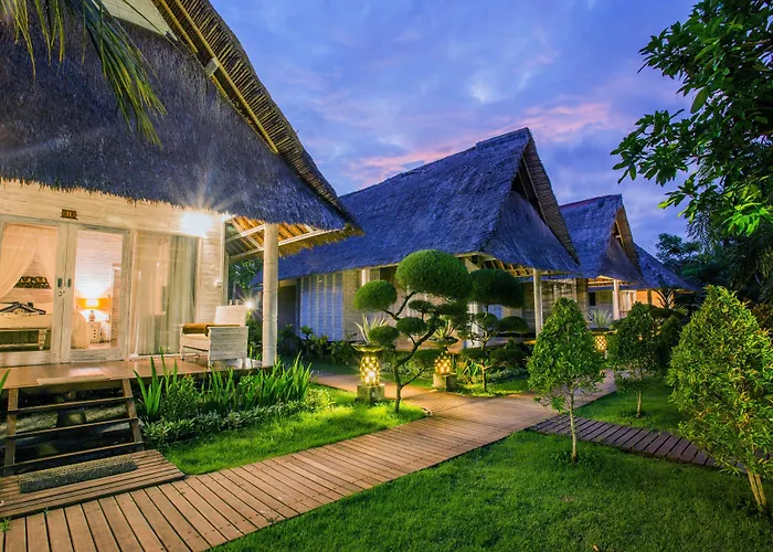 Resort Bay Shore Huts