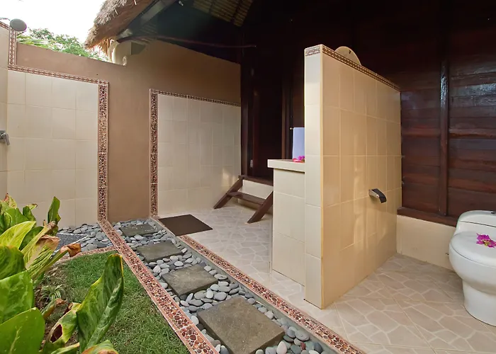 Bay Shore Huts Resort 4*
